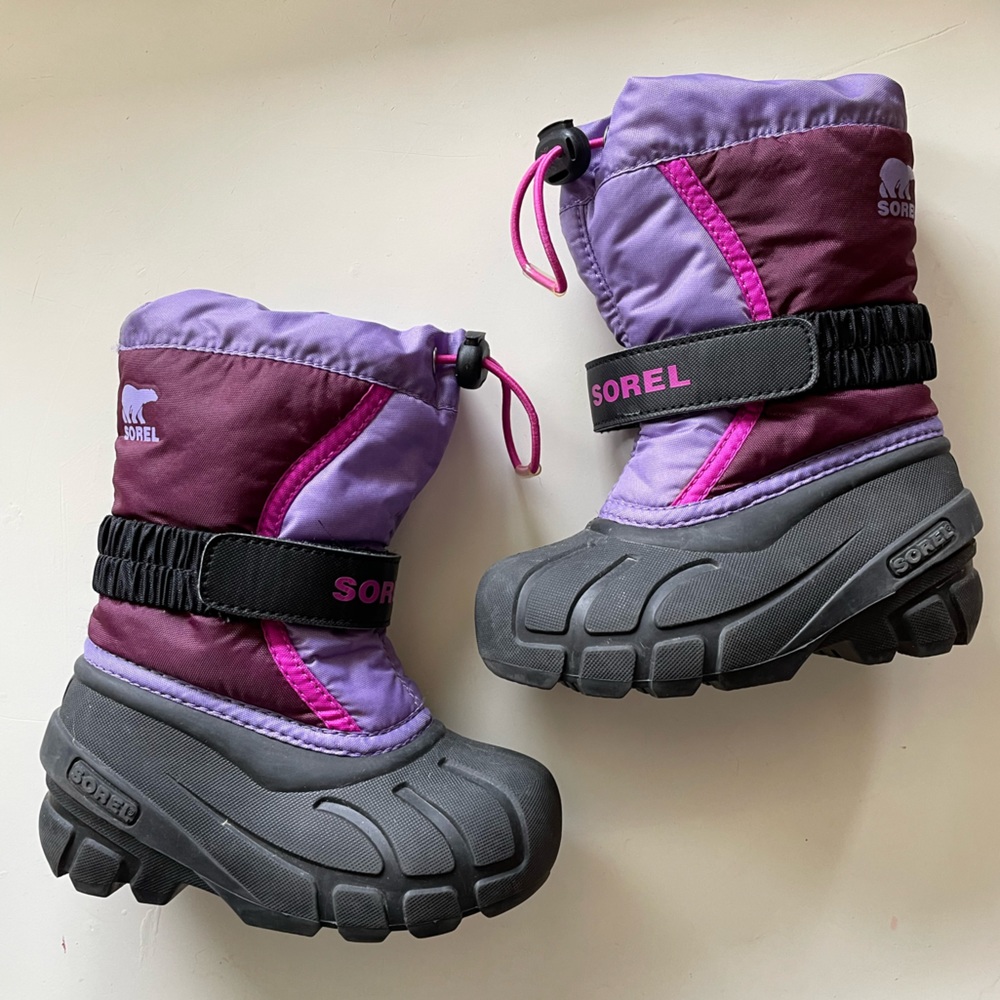 GIRLS Sorel Winter Boots